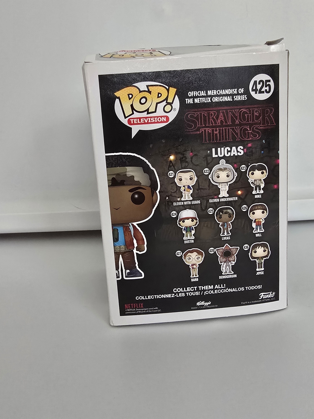 Funko Pop! Television Stranger Things Lucas #425 - Picture 3 of 6